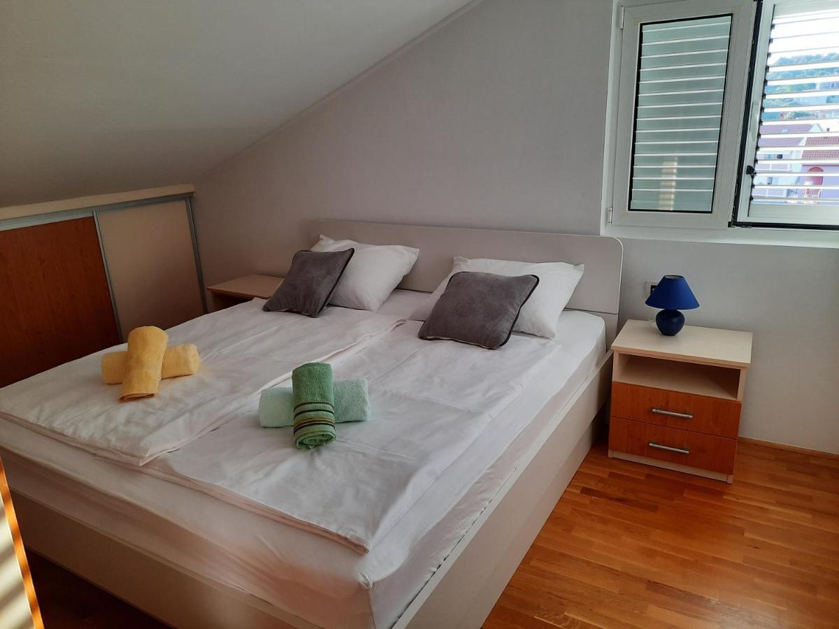 Apartman Martina Palit Eksteriør bilde